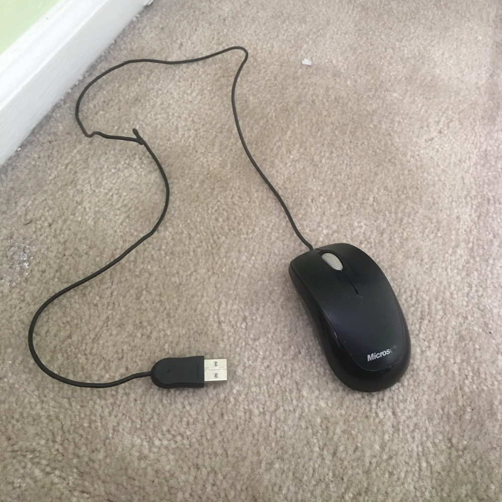 Used computer mouse 😊