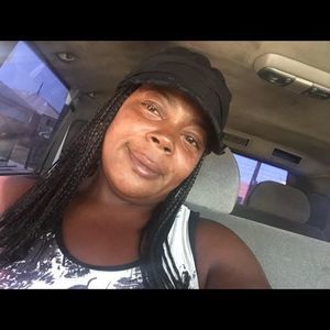 Meet your Posher, Tamisha