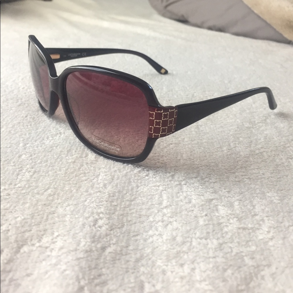Liz Claiborne sunglasses