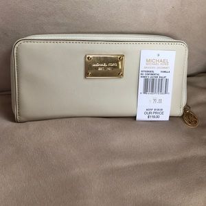 Michael Kors women's leather wallet