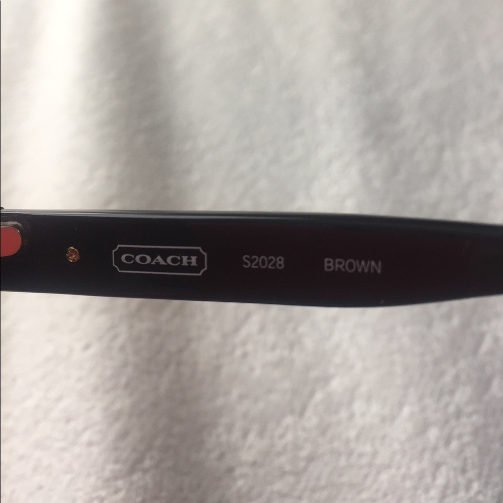 Coach sunglasses - Picture 6 of 8