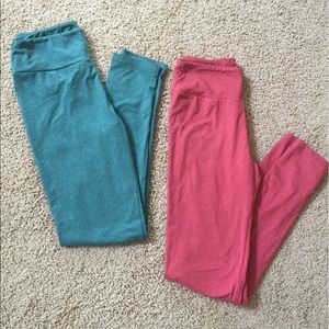 Lularoe legging. Solid. Two for one price set😊