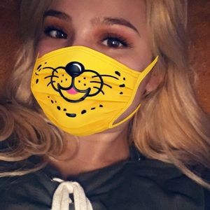 Meet your Posher, Allison