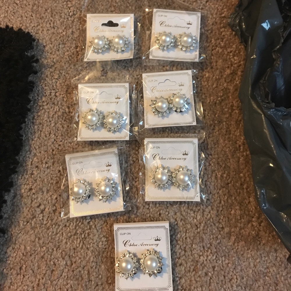 Diamond pearl earrings