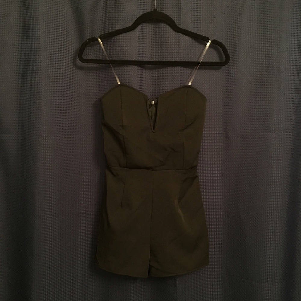 *SALE* {New} Black Strapless Romper