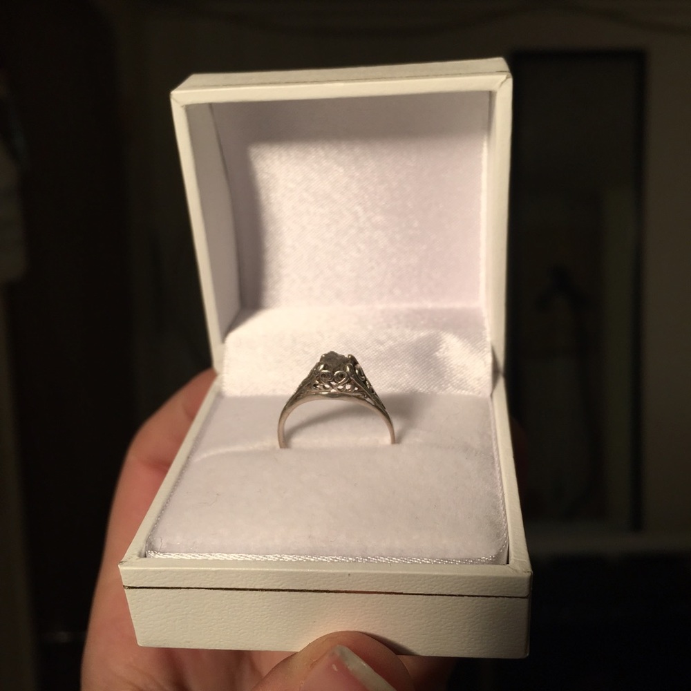 🎉CLOSET CLEAR OUT🎉 Raw cut diamond ring