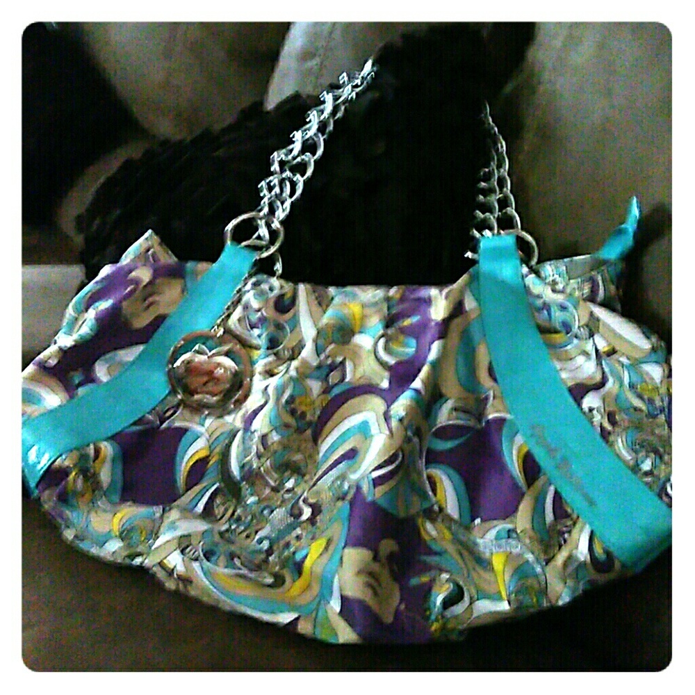 Apple Bottoms handbag multicolored?