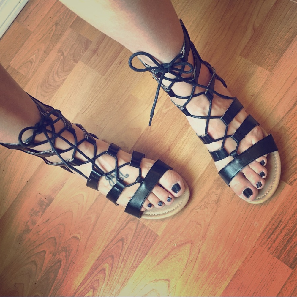 Rue 21 Womens Black Strappy Gladiator Sandals