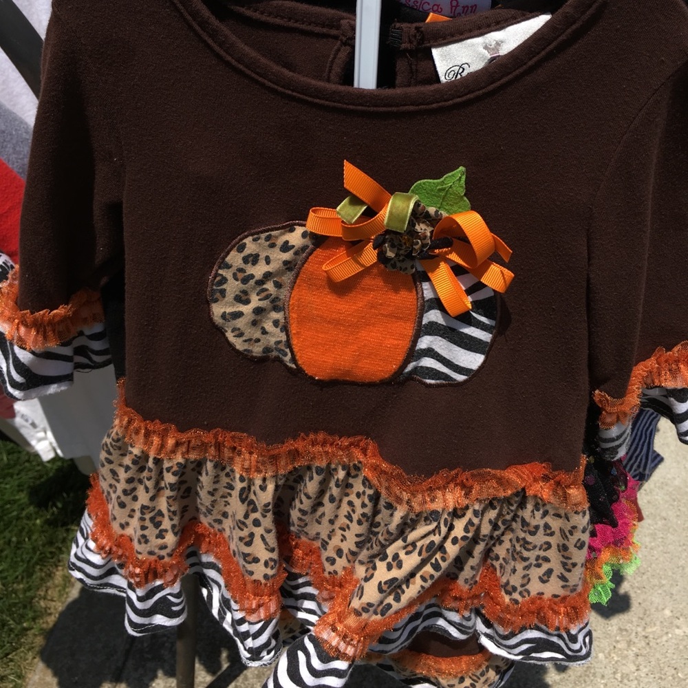 Girls pumpkin outfit