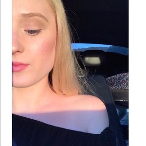 Meet your Posher, Madeline