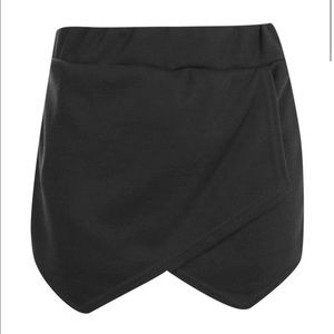 ENVELOPE FRONT SKORT