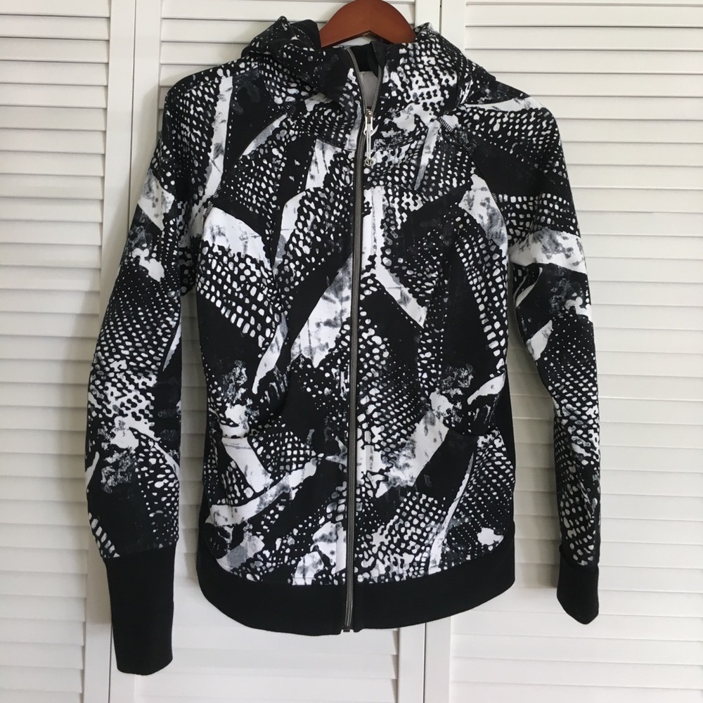 Lululemon Scuba Hoodie(14)
