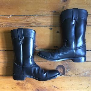 Black Genuine leather, made in Mexico boots