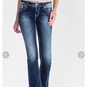 Light medium washed skinny jeans