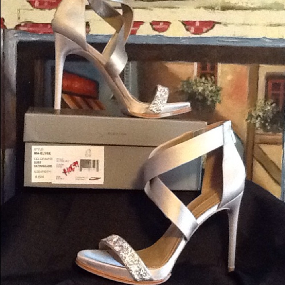 BCBG Matte satin heels