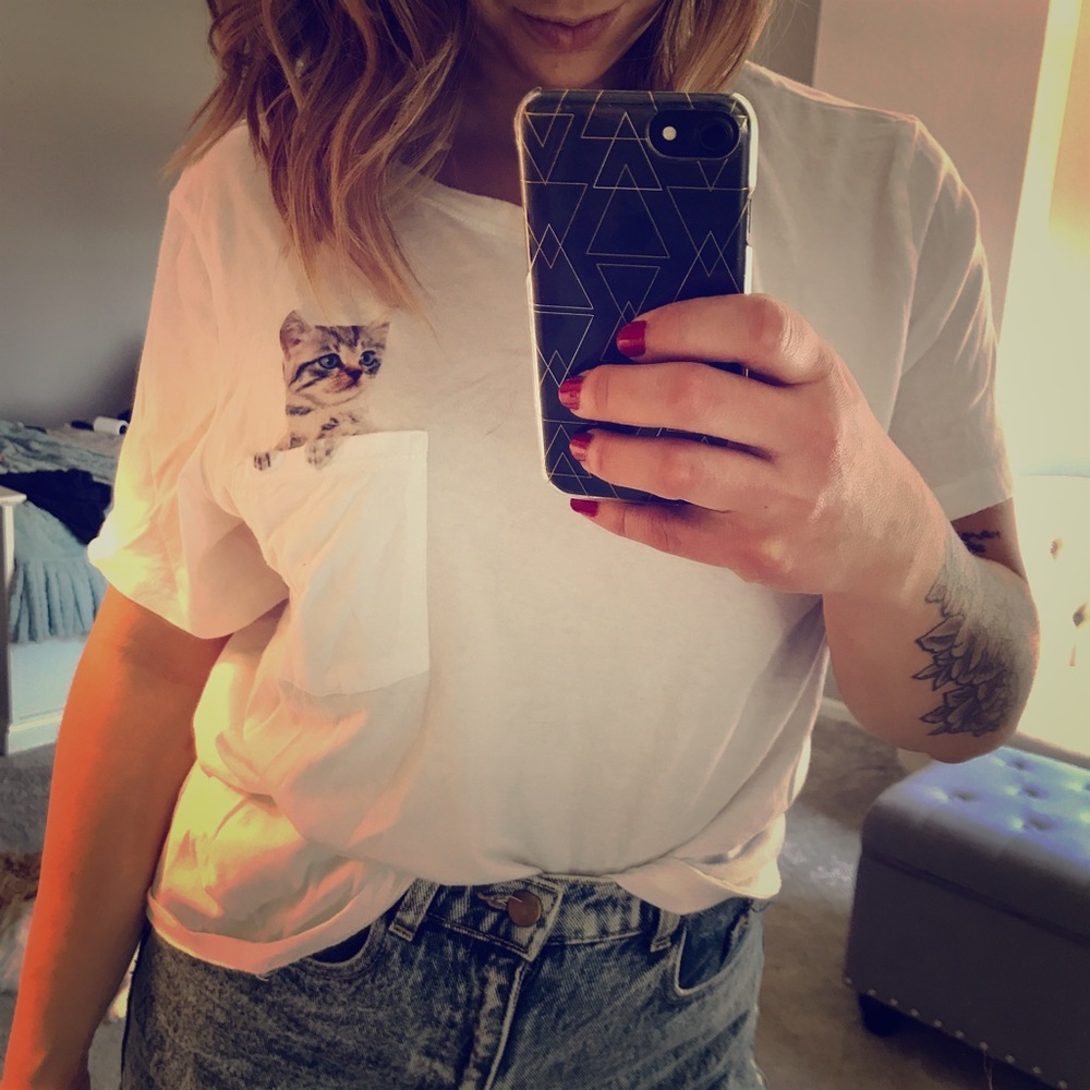 Never Worn! Pocket Kitty T 😻