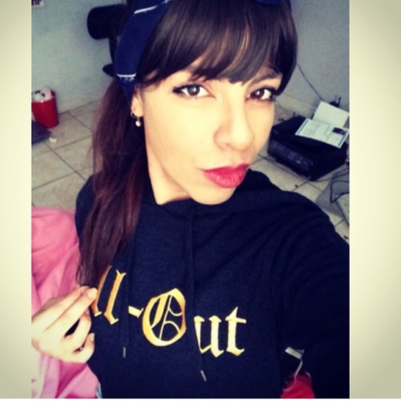 Forever 21 Sell Out Crop Sweater Grey - Picture 4 of 4