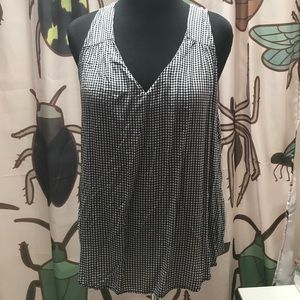 Gingham Vneck tank