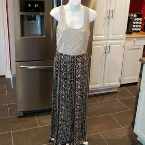 Maurices maxi dress sz medium