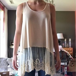 BEIGE LACE LAYERING TANK
