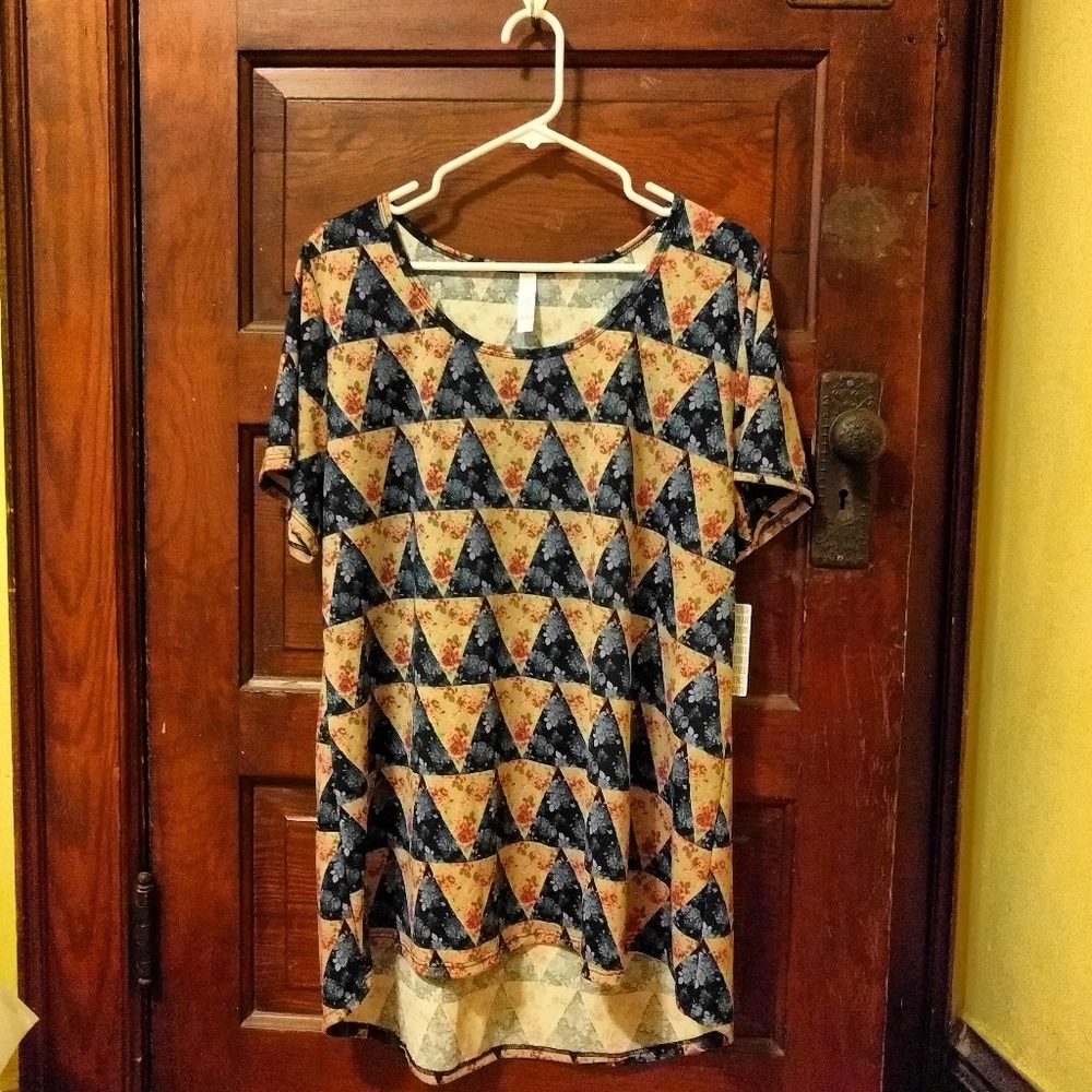 LuLaRoe Classic T