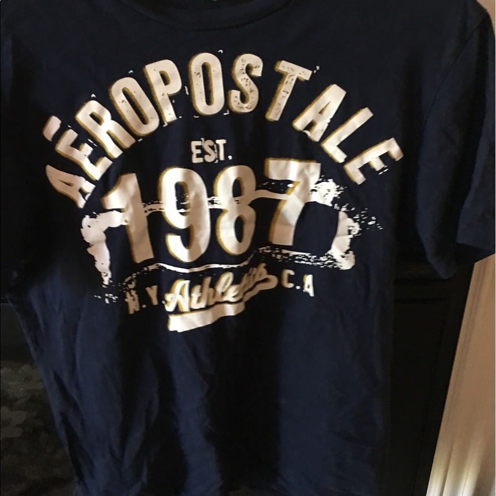 Aeropostal tshirt