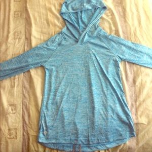 Light long sleeve hoodie sports shirt