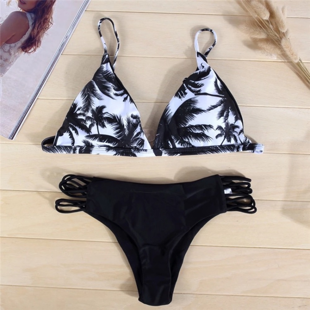 Bikini set 👙 - Picture 2 of 4