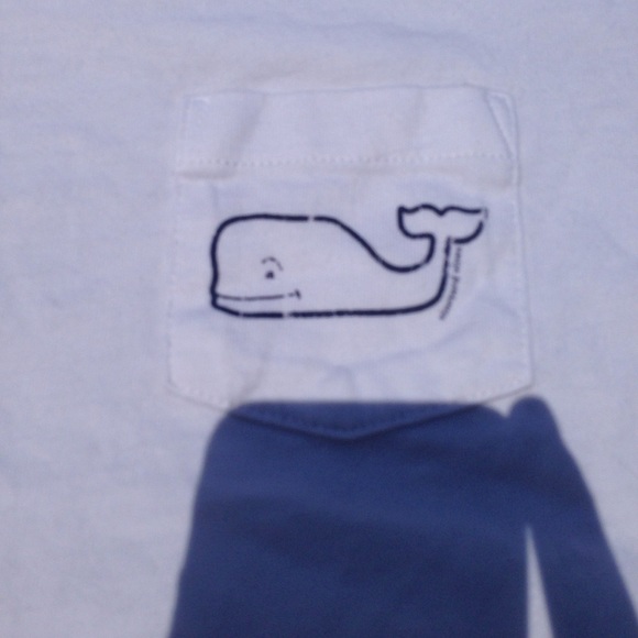 White vineyard vines shirt - Picture 2 of 3