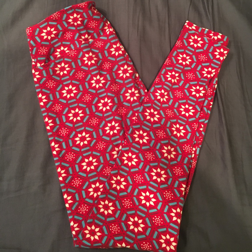 LuLaRoe snowflake leggings