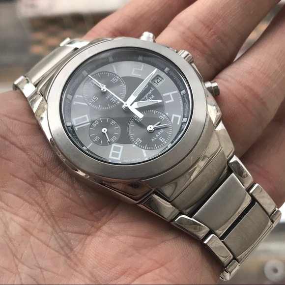 Seiko 40mm chronograph stainless steel watch - Picture 2 of 5