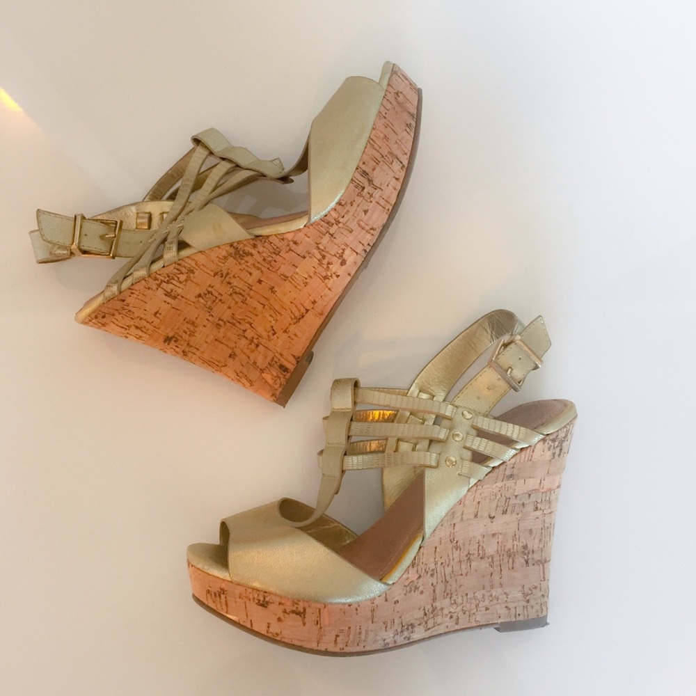 ALDO Summer Gold Wedges