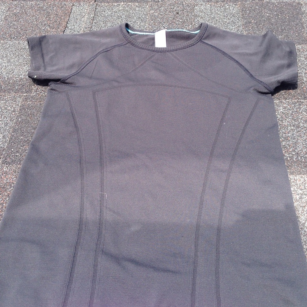 Ivivva shirt