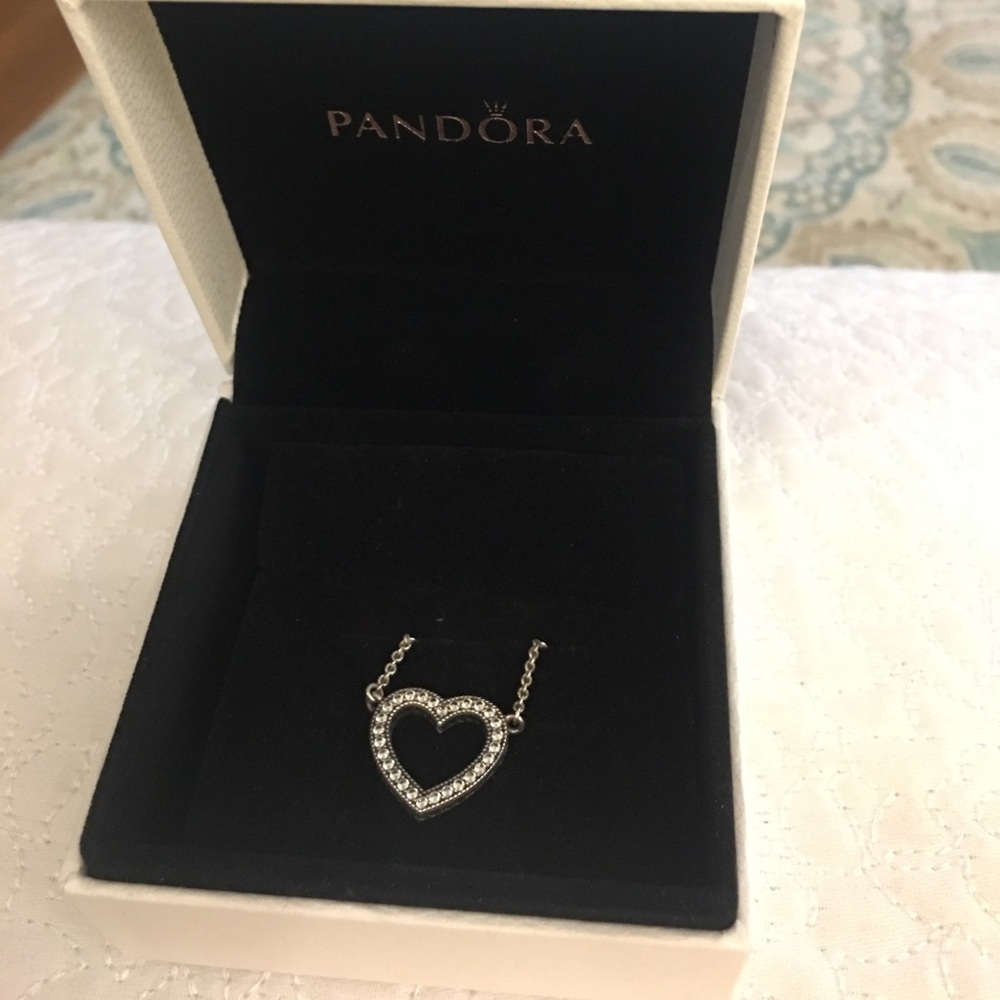 Silver heart Pandora necklace