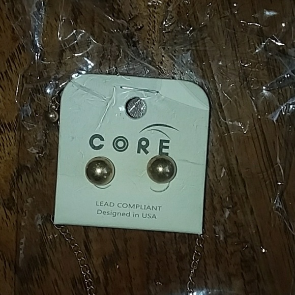 SALE 🍒Vibrant Feather Statement Combo 🌈 - Picture 5 of 5