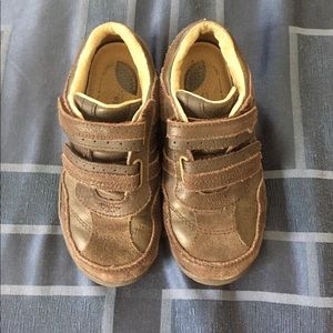Stride rite boys leather shoes