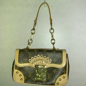 Louis Vuitton  clutch bag