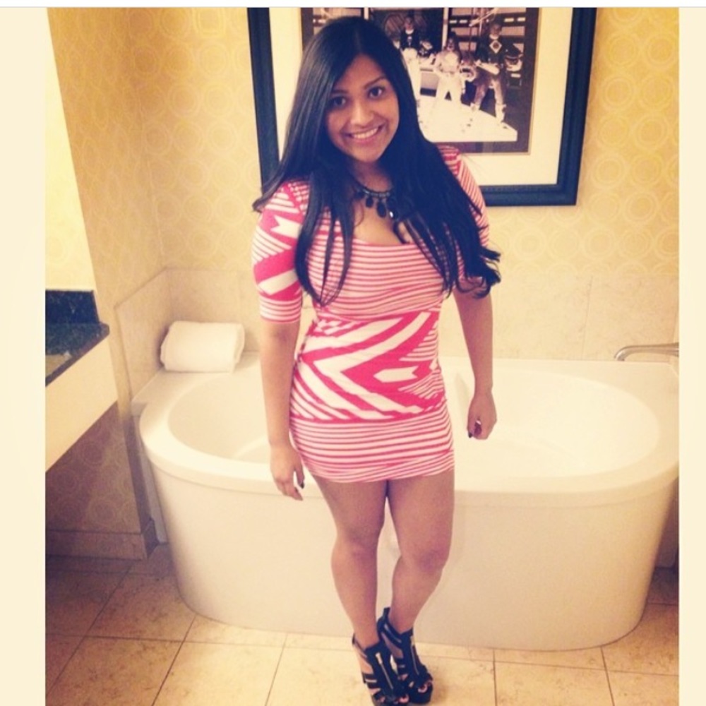 Bebe body con