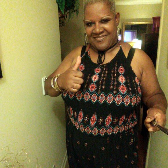 Meet your Posher, Robbin - Picture 1 of 1