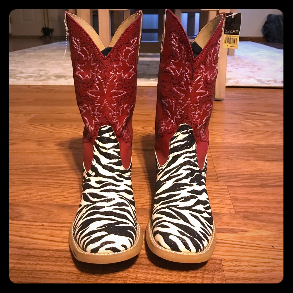 Roper cowboy boots (women's)