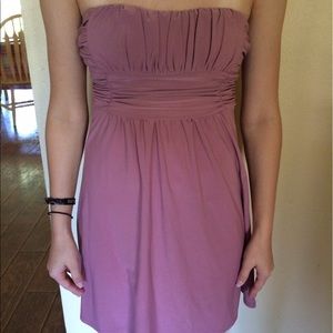 CHARLOTTE RUSSE Strapless Elastic Waist Dress