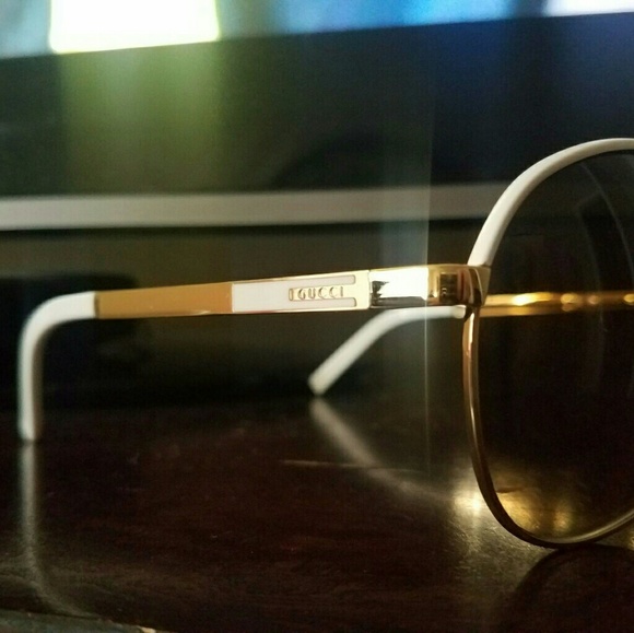 Gucci sunglasses - Picture 2 of 3