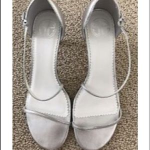 Lilly Pulitzer silver strappy kitten heels