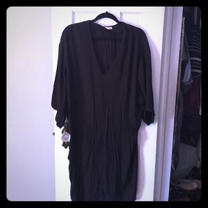 Size M Silence & Noise Euro/Kimono style dress!