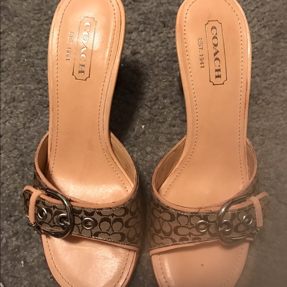Coach daryn mini logo size 7B