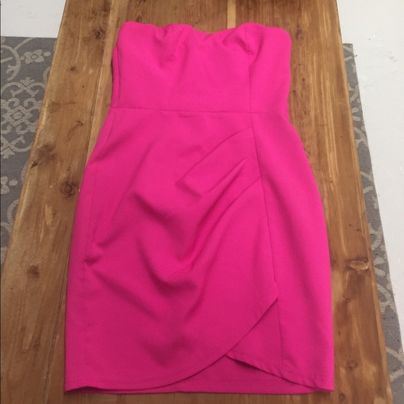 Francesca's Collections Dresses & Skirts - Hot pink cocktail dress!