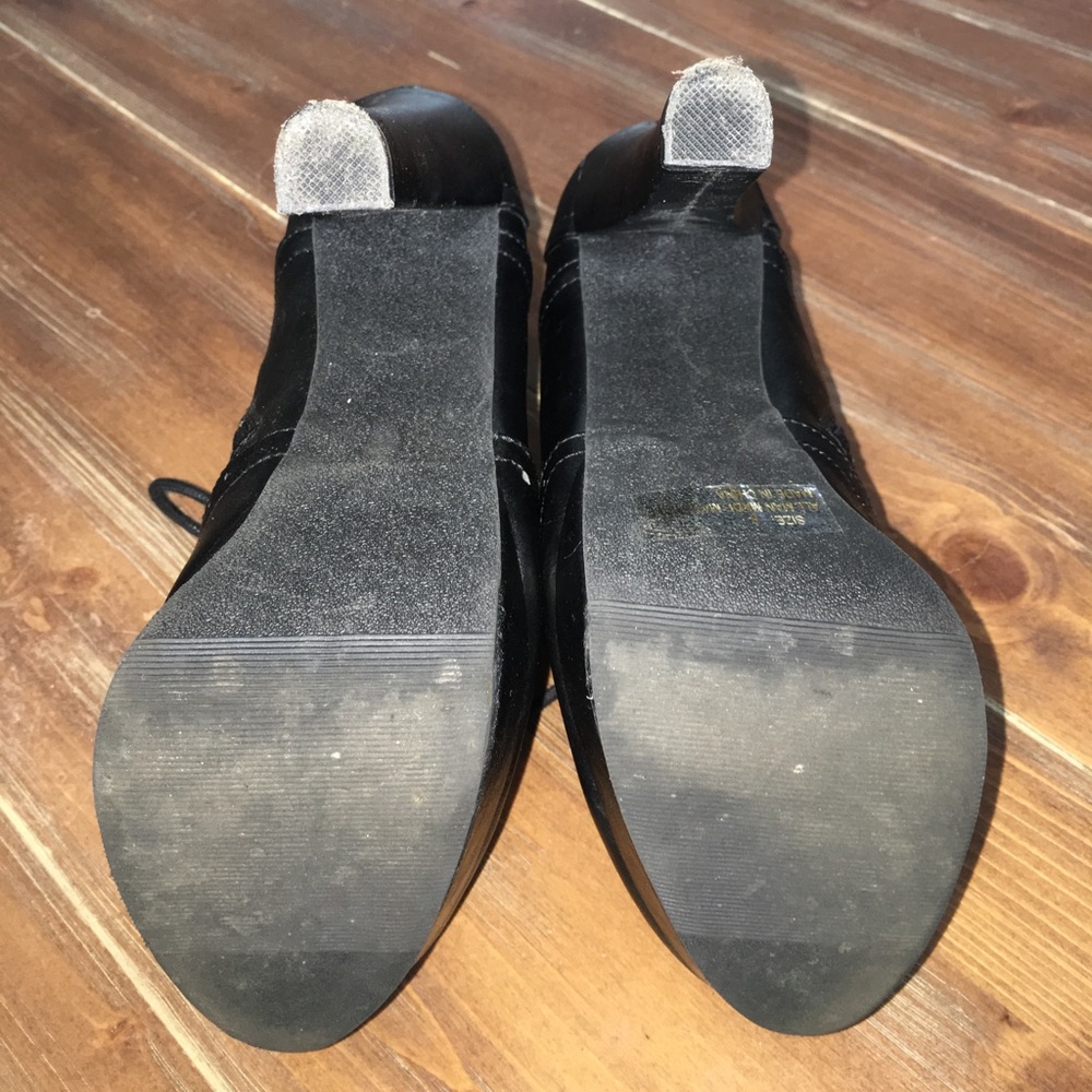 Platform booties - Picture 4 of 4