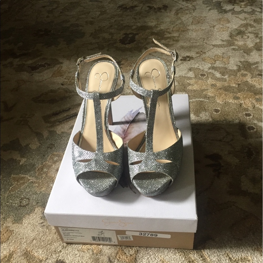 Sparkly high heels that are prefect for any event