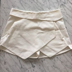 Zara skort