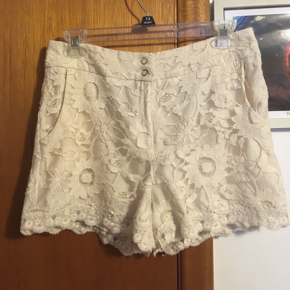 White lace shorts